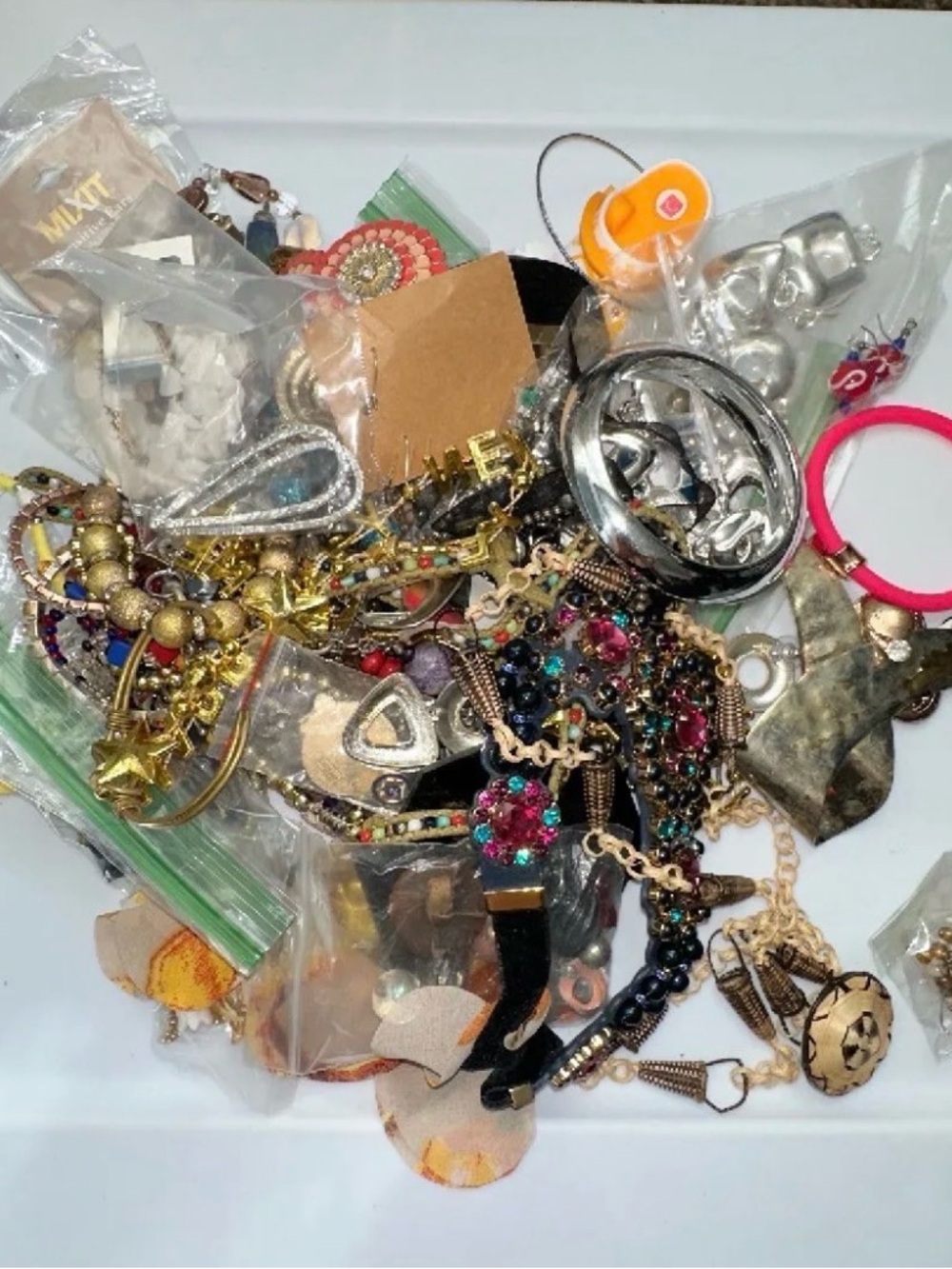 #59 - 3+ lbs. Craft Jewelry Bags (various metals & beads)